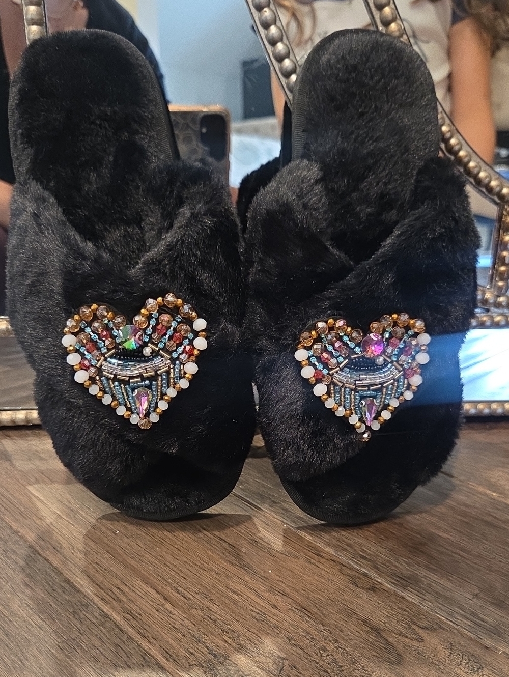 Black Faux Fur Women’s Slippers with Beaded Heart Accent
